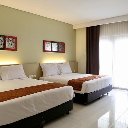 Gm253 Hotel Jembel Kültér fotó
