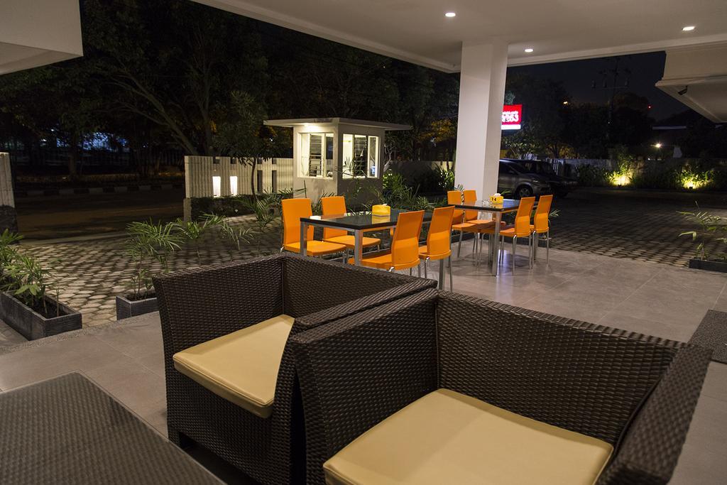 Gm253 Hotel Jembel Kültér fotó