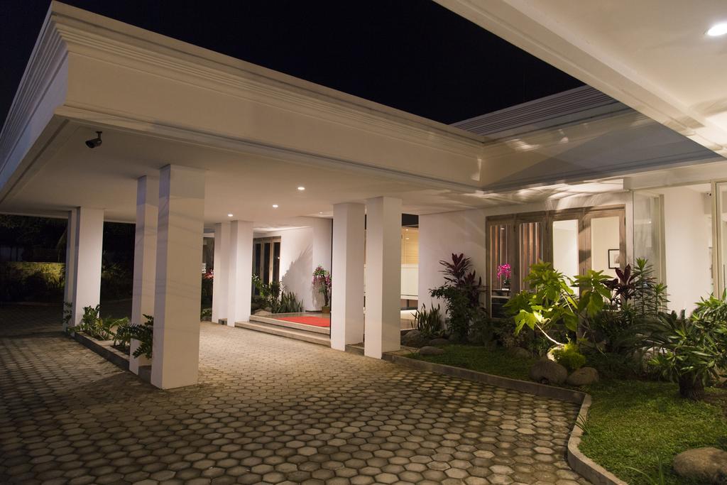 Gm253 Hotel Jembel Kültér fotó