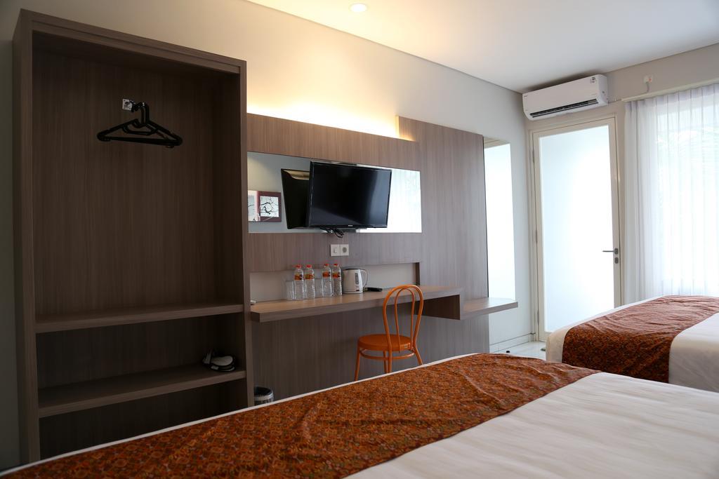 Gm253 Hotel Jembel Kültér fotó