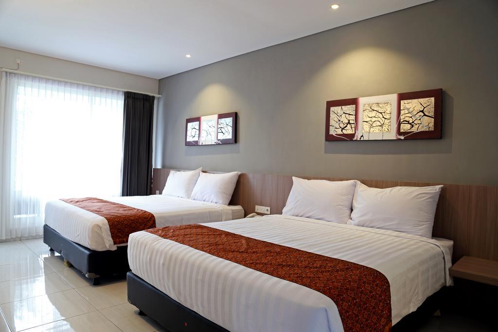 Gm253 Hotel Jembel Kültér fotó