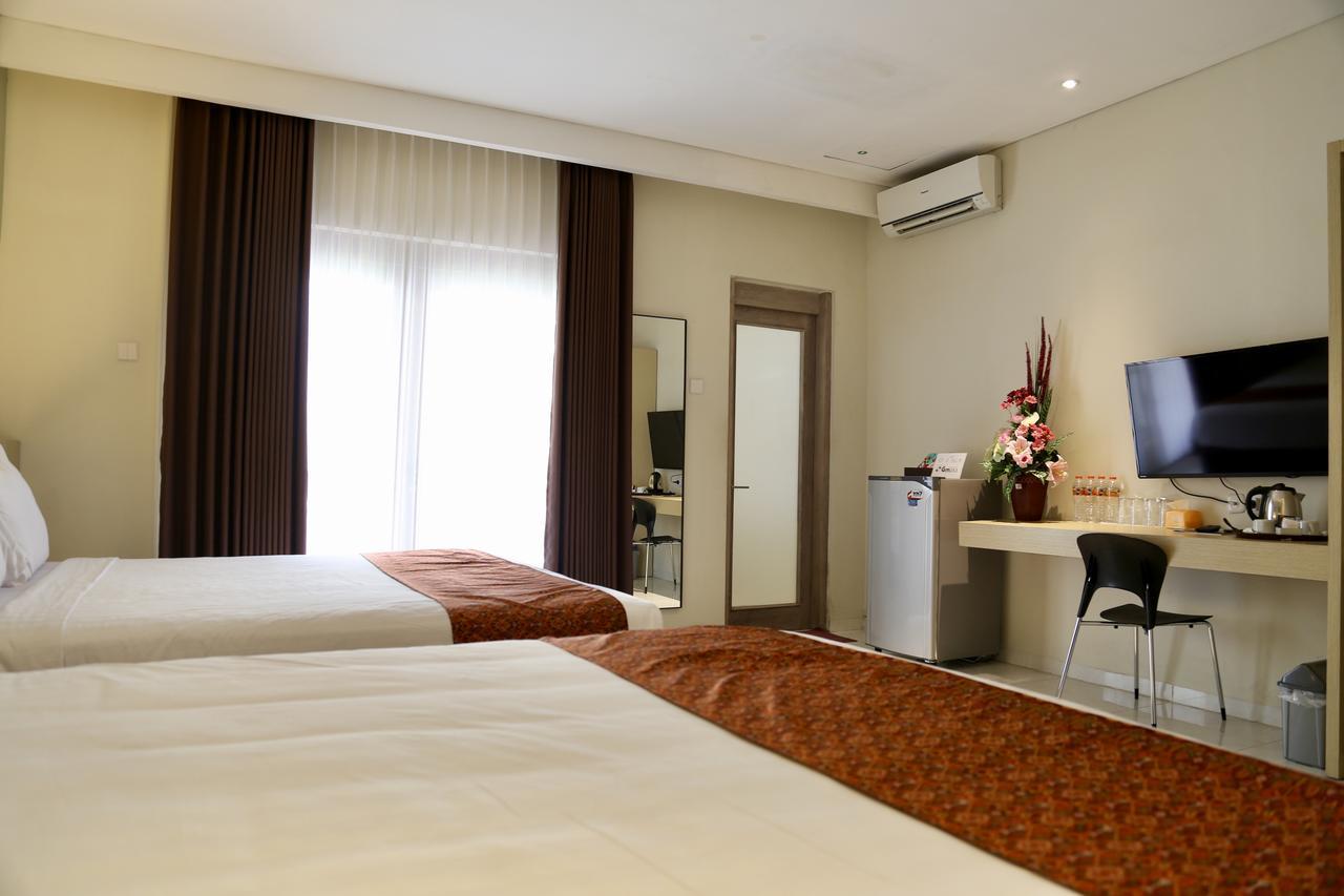 Gm253 Hotel Jembel Kültér fotó